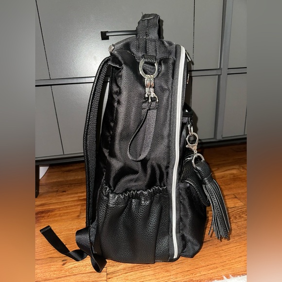 EUC Itzy Ritzy Boss Plus Diaper Bag Black - Picture 7 of 9